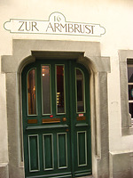 Detail Eingang / Haus zur Armbrust in 78462 Konstanz (2008 - Schonenberg) Detail Eingang / Haus zur Armbrust in 78462 Konstanz (2008 - Schonenberg)