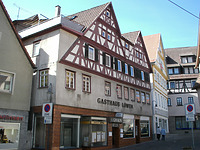 Ansicht des Gebäudes von Nordosten (2007) / ehem. Gasthaus Löwen in 71229 Leonberg Ansicht des Gebäudes von Nordosten (2007) / ehem. Gasthaus Löwen in 71229 Leonberg