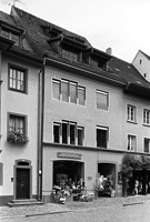 Westansicht / Wohn- und Geschäftshaus in 79219 Staufen, Staufen im Breisgau (Stadtarchiv Staufen)
