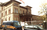 Wohn- und Geschäftshaus, Ansicht von Nordosten,
Urheber: Vaculik, Hubert (Restaurator) / Wohn- und Geschäftshaus in 69115 Heidelberg-Weststadt