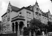 Badische Bezirksbauinspektion
Quelle: Regierungspräsidium Karlsruhe, RPK, Ref. 26 / Badische Bezirksbauinspektion in 69115 Heidelberg-Weststadt