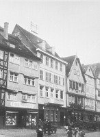 Ansicht vom Markplatz aus den 1920/30er Jahren (Quelle: www.bildindex.de) / Obere Hofapotheke, Rüdigerhof in 97877 Wertheim Ansicht vom Markplatz aus den 1920/30er Jahren (Quelle: www.bildindex.de) / Obere Hofapotheke, Rüdigerhof in 97877 Wertheim