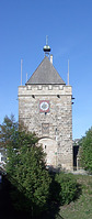 Pliensauturm, Südansicht
(Foto: Karlheinz Woschée, September 2005) / Pliensauturm in 73728 Esslingen am Neckar, Pliensauvorstadt Pliensauturm, Südansicht
(Foto: Karlheinz Woschée, September 2005) / Pliensauturm in 73728 Esslingen am Neckar, Pliensauvorstadt