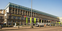 Schrägansicht der Hauptfassade, Rose Hajdu 2006  / ehem. Hindenburgbau in 70173 Stuttgart, Stuttgart-Mitte