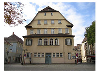 Ansicht der Ostfassade vor dem Umbau (2010) / Altes Bezirksrathaus, Rathaus in 70372 Stuttgart, Bad Cannstatt (01.06.2010 - strebewerk) Ansicht der Ostfassade vor dem Umbau (2010) / Altes Bezirksrathaus, Rathaus in 70372 Stuttgart, Bad Cannstatt (01.06.2010 - strebewerk)