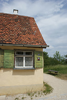 Tagelöhnerhaus im FLM Beuren / Tagelöhnerhaus aus Weidenstetten in 89197 Weidenstetten (http://www.freilichtmuseum-beuren.de/museum/rundgang/tageloehnerhaus-aus-weidenstetten/) Tagelöhnerhaus im FLM Beuren / Tagelöhnerhaus aus Weidenstetten in 89197 Weidenstetten (http://www.freilichtmuseum-beuren.de/museum/rundgang/tageloehnerhaus-aus-weidenstetten/)