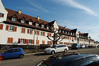 Ansicht von Nordwesten / Wohnblock in 70191 Stuttgart, Stuttgart-Nord (03.03.2010 - Michael Hermann)