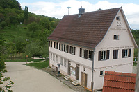 Vogelperspektive auf das Rathaus im FLM Beuren / Ehem. Rathaus von Häslach in 72141 Walddorfhäslach, Häslach (http://www.freilichtmuseum-beuren.de/museum/rundgang/rathaus-aus-haeslach/) Vogelperspektive auf das Rathaus im FLM Beuren / Ehem. Rathaus von Häslach in 72141 Walddorfhäslach, Häslach (http://www.freilichtmuseum-beuren.de/museum/rundgang/rathaus-aus-haeslach/)