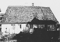 Wohnhaus noch in Echterdingen, Gesamtansicht von Süden (1987) / Wohnhaus in 70771 Echterdingen (27.11.1987 - Gromer, Bauhist. Untersuchung, 1987, Abb. 1) Wohnhaus noch in Echterdingen, Gesamtansicht von Süden (1987) / Wohnhaus in 70771 Echterdingen (27.11.1987 - Gromer, Bauhist. Untersuchung, 1987, Abb. 1)