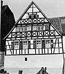 Straßengiebel (1953) / Fachwerkhaus in 75417 Mühlhausen, Mühlhausen an der Enz (01.01.1953 - Bildindex Foto Marburg; Neg.Nr. LDA Karlsruhe (ohne Nr.; Fremdfoto))