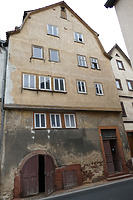 Ansicht West (Strassenseite) / Wohnhaus, ehem. Winzerhaus in 97877 Wertheim (08.11.2018 - Juan Sanchez) Ansicht West (Strassenseite) / Wohnhaus, ehem. Winzerhaus in 97877 Wertheim (08.11.2018 - Juan Sanchez)