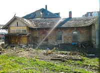 Ansicht gegen Westen (2012) / Nebengebäude 2 (Bahnhof 5) in 97980 Bad Mergentheim (02.04.2012 - haas + haas/Niederstetten) Ansicht gegen Westen (2012) / Nebengebäude 2 (Bahnhof 5) in 97980 Bad Mergentheim (02.04.2012 - haas + haas/Niederstetten)