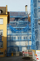 Eingehüllte Südfassade des Pfründnerhauses (2011) / Rathaus in 88709  Meersburg (09.12.2011 - strebewerk (Stuttgart))