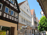 Ansicht des Gebäudes von Südosten / Wohn- und Geschäftshaus in 73430 Aalen (05.05.2011 - Markus Numberger)