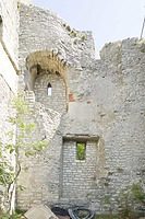 Burgruine Reußenstein, Innenansicht der Ostwand / Burgruine Reußenstein in 73349 Wiesensteig, Reußenstein (10.08.2012 - Michael Hermann) Burgruine Reußenstein, Innenansicht der Ostwand / Burgruine Reußenstein in 73349 Wiesensteig, Reußenstein (10.08.2012 - Michael Hermann)