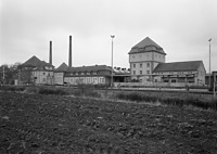 Bahnbetriebswerk gegen Norden (1989) / Bahnbetriebswerk Tübingen in 72072 Tübingen (01.11.1989 - Foto Marburg, Foto: Hajdu, Rose; Aufnahme-Nr. rhtk89-11-15b; Aufn.-Datum: 1989.11) Bahnbetriebswerk gegen Norden (1989) / Bahnbetriebswerk Tübingen in 72072 Tübingen (01.11.1989 - Foto Marburg, Foto: Hajdu, Rose; Aufnahme-Nr. rhtk89-11-15b; Aufn.-Datum: 1989.11)