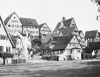 Stadtansicht gegen Süden, mit Rathaus (oben rechts), ehem. Physikat (traufständig) und der Alten Lateinschule (oben links) (1940/1970) / Ehem. Physikat in 74321 Bietigheim-Bissingen (Bildindex Foto Marburg: Walter Schröder, Aufnahme-Nr. 914.487) Stadtansicht gegen Süden, mit Rathaus (oben rechts), ehem. Physikat (traufständig) und der Alten Lateinschule (oben links) (1940/1970) / Ehem. Physikat in 74321 Bietigheim-Bissingen (Bildindex Foto Marburg: Walter Schröder, Aufnahme-Nr. 914.487)