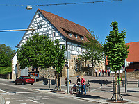 Ansicht Großes Haus von Westen / sog. Großes Haus in 70736 Fellbach, Schmiden (Fotograf: Stadt Fellbach ) Ansicht Großes Haus von Westen / sog. Großes Haus in 70736 Fellbach, Schmiden (Fotograf: Stadt Fellbach )