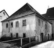 Ehemalige Synagoge vor der Restaurierung (1985) / Ehem. Synagoge in 72108 Baisingen (Foto: Hahn, teilweise R. Rasemann)