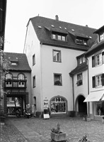 Südostansicht / Wohn- und Geschäftshaus in 79219 Staufen, Staufen im Breisgau (Stadtarchiv Staufen)