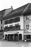 Ostansicht  / Wohn- und Geschäftshaus in  79219 Staufen, Staufen im Breisgau (Stadtarchiv Staufen Systemskizze)