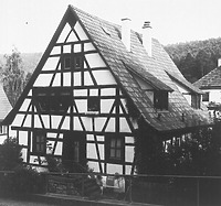 Nordgiebel zur Belremstraße (1987) / Fachwerkhaus in 75180 Dillweißenstein (LAD Baden-Württemberg, Außenstelle Karlsruhe, Microfiche-Scan mi08632b06)