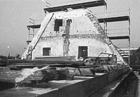 Giebelscheibe während der Baumaßnahme 1984/85 / Ehem. Zehntscheune des Herrenalber Pflegehofs (heute Rathaus) in 75038 Oberderdingen (LAD Baden-Württemberg, Außenstelle Karlsruhe)