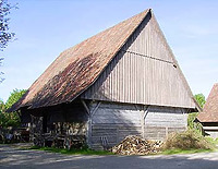 Stallscheune aus Richlisreute (2005) / Stallscheune aus Richlisreute in 88364 Wolfegg (27.05.2005 - http://www.bauernhausmuseum-wolfegg.de/rundgang/richlisreute/richlisreute.htm) Stallscheune aus Richlisreute (2005) / Stallscheune aus Richlisreute in 88364 Wolfegg (27.05.2005 - http://www.bauernhausmuseum-wolfegg.de/rundgang/richlisreute/richlisreute.htm)