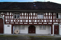 Eingang zum Mühlenteil, Nordansicht / Ehem. Mühle in 88697 Bermatingen (05.02.2013 - A. Kuch)