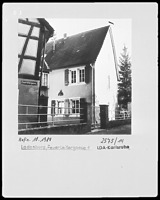 Nordwestansicht / Wohnhaus in 74889 Ladenburg (10.1980 - LAD Baden-Württemberg, Außenstelle Karlsruhe, Quelle: bildindex.de)