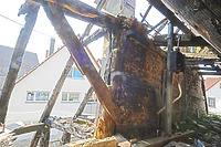 Unterfirstständer im 2. DG / Wohnhaus in 71665 Ensingen (12.03.2014 - Michael Hermann) Unterfirstständer im 2. DG / Wohnhaus in 71665 Ensingen (12.03.2014 - Michael Hermann)