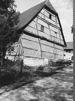 Südliche Giebelseite von Südwesten (wohl 1985) / Zehntscheune in 71336 Waiblingen-Bittenfeld (Bildindex Foto Marburg: LAD BW/Stuttgart; Aufnahme-Nr. ladbw-p1448; Bilddatei ladbw-p1448)