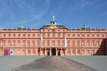 Haupteingang / Schloss in 76437 Rastatt (Staatliche Schlösser und Gärten Baden-Württemberg. Homepage Schloss Raststatt: http://www.schloss-rastatt.de/)